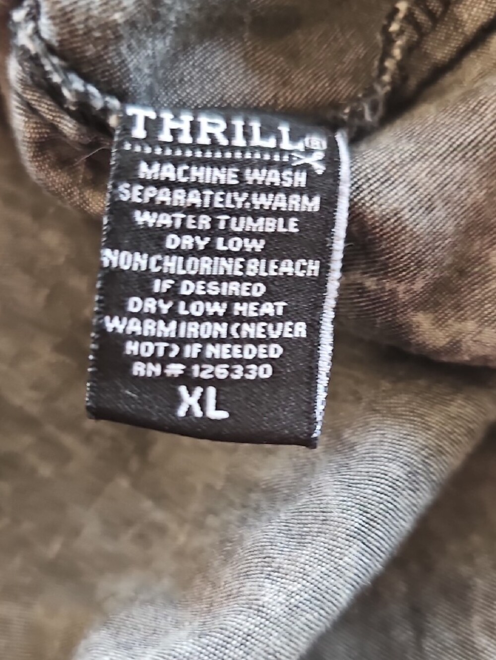 Thill Jeans Thou Shall Not Try Me Sarcastic Graphic Acid Wash Button-Up Top - Picture 12 of 15